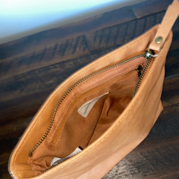 Universal Thread soft Pouch Clutch Makeup Bag - Picture 4 of 4